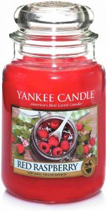 Yankee-Candle-Fragranza-del-mese-Aprile-2021-Red-Raspberry