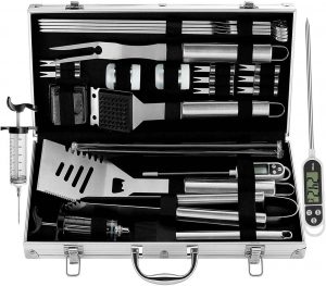 [7]-idee-regalo-utili-natale-kit-barbecue-griglia-accessori