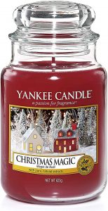 [4]-migliori-candele-natalizie-yankee-candle-natale-christmas-magic