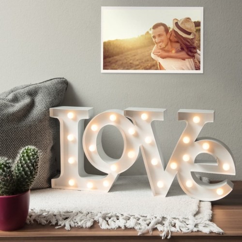 [21] idee-regalo-san-valentino-casa-lampada-lettere-love