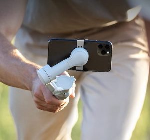 idee-regalo-nato-giugno-uomo-stabilizzatore-smartphone